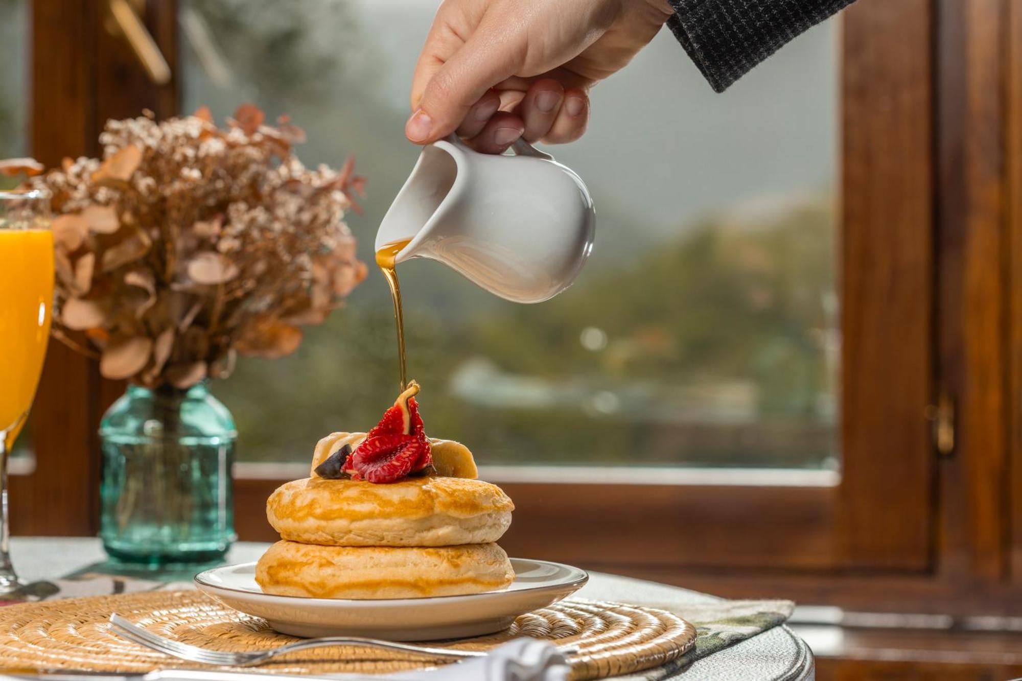 Angelats Hotel - A Signature Boutique Hotel & Restaurant Ribes De Freser Bagian luar foto